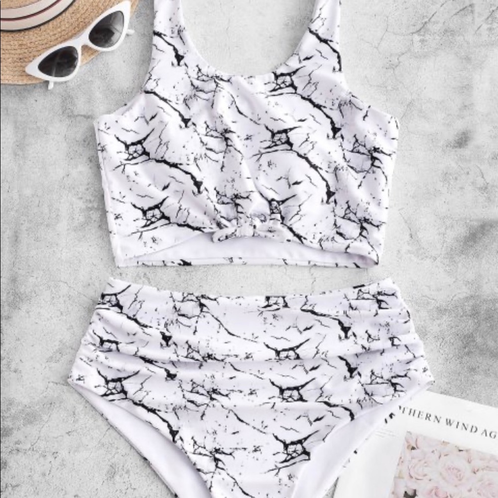🖤😍 Marble Top-Knot High Waisted Tankini 😍🖤